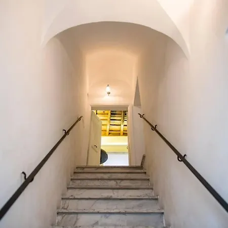 Daire Colosseum/panisperna Nina With Terrace Roma